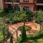 Cozy - In Diamant Апартамент