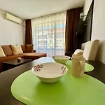 Апартамент Cozy - In Diamant Слънчев бряг