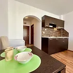 Апартамент Cozy - In Diamant *